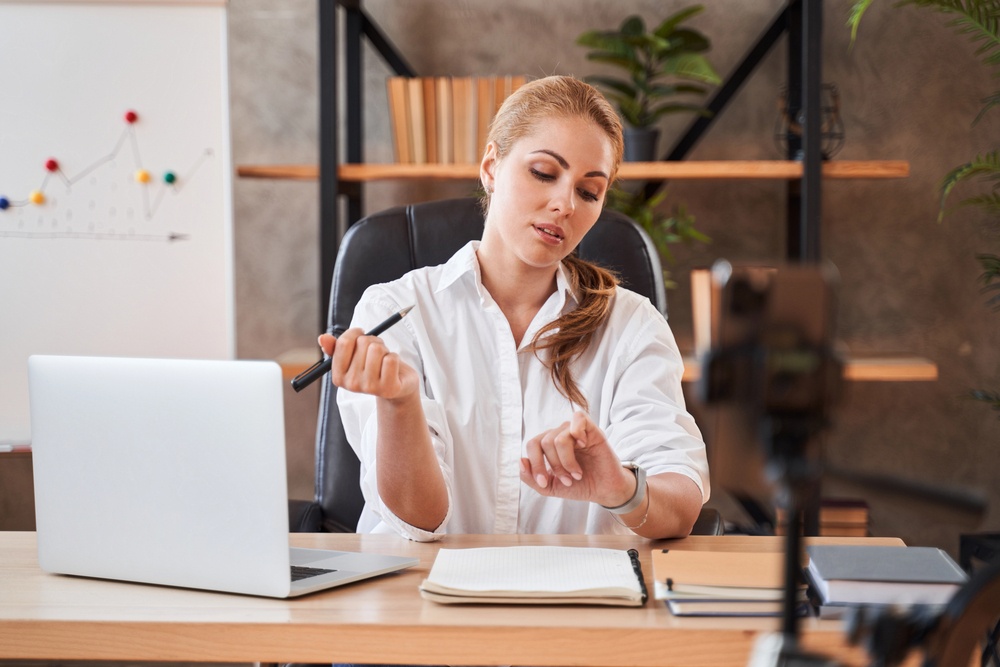 balance-zwischen-selbstentwicklung-klientenarbeit